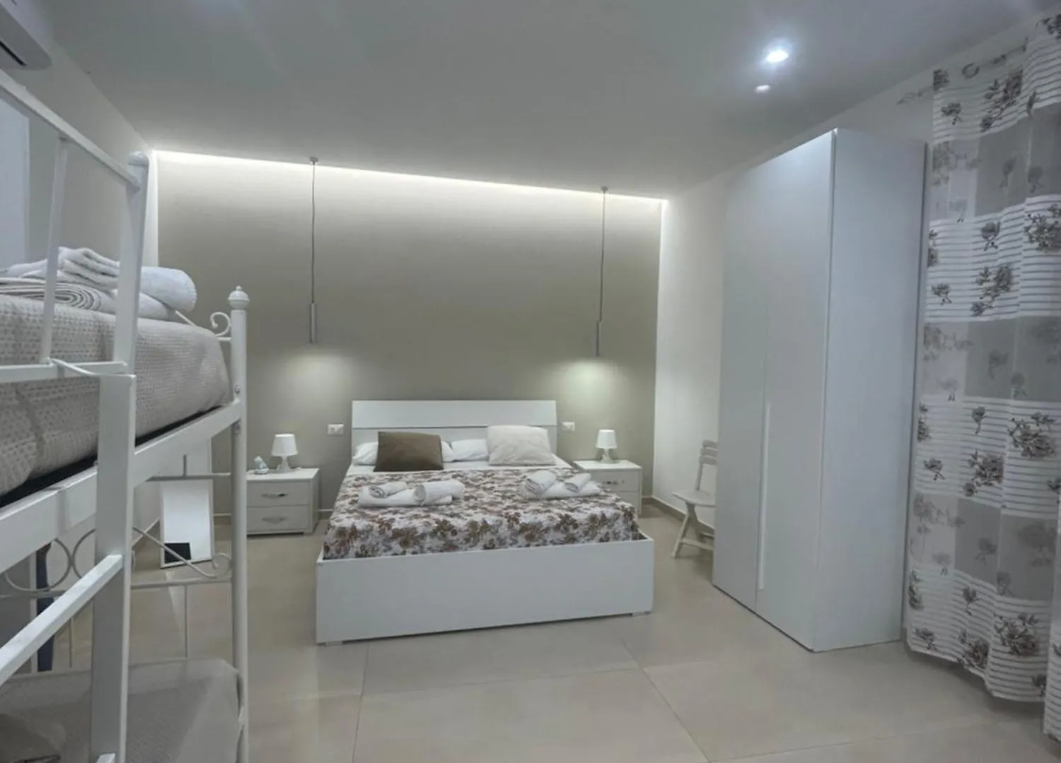 Casa Vacanze Angela Neapol 0*,